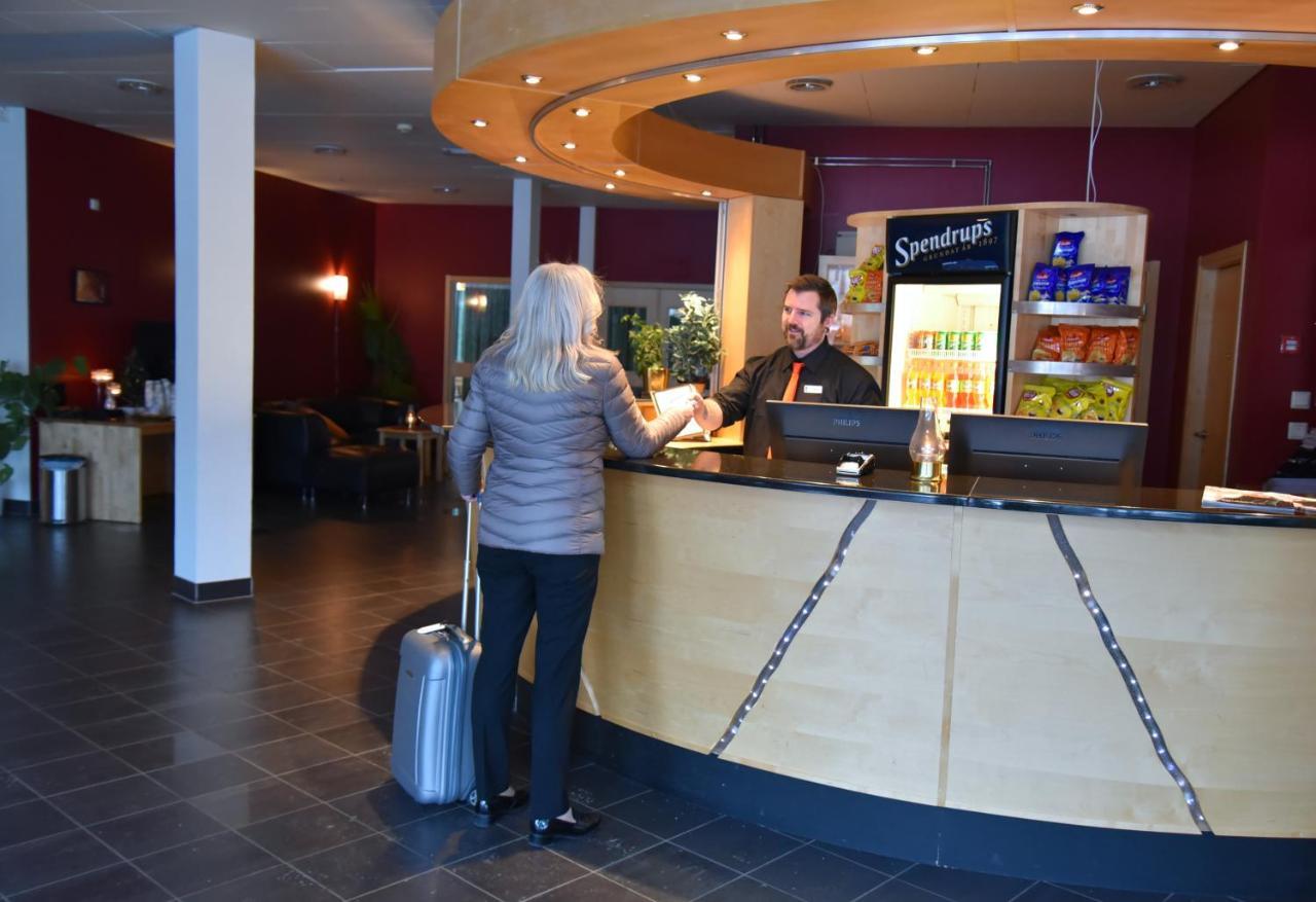 Hotell Arjaeng Zewnętrze zdjęcie
